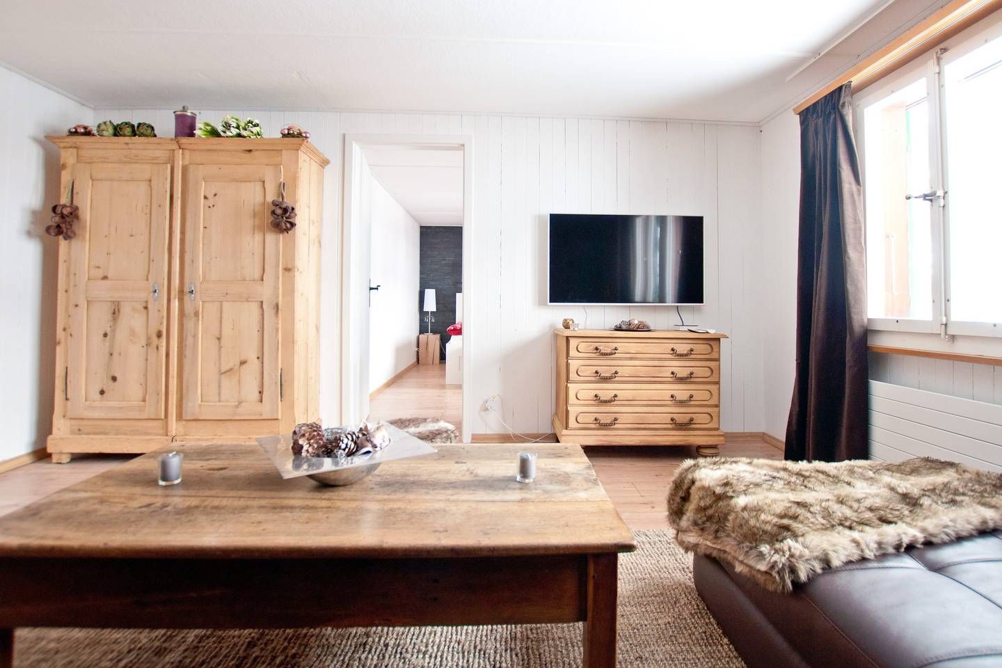 Apartment In Firenze Italy The Flat Is Located In The Heart Of The City Near Tower Apartment Apartment Apartments For Rent