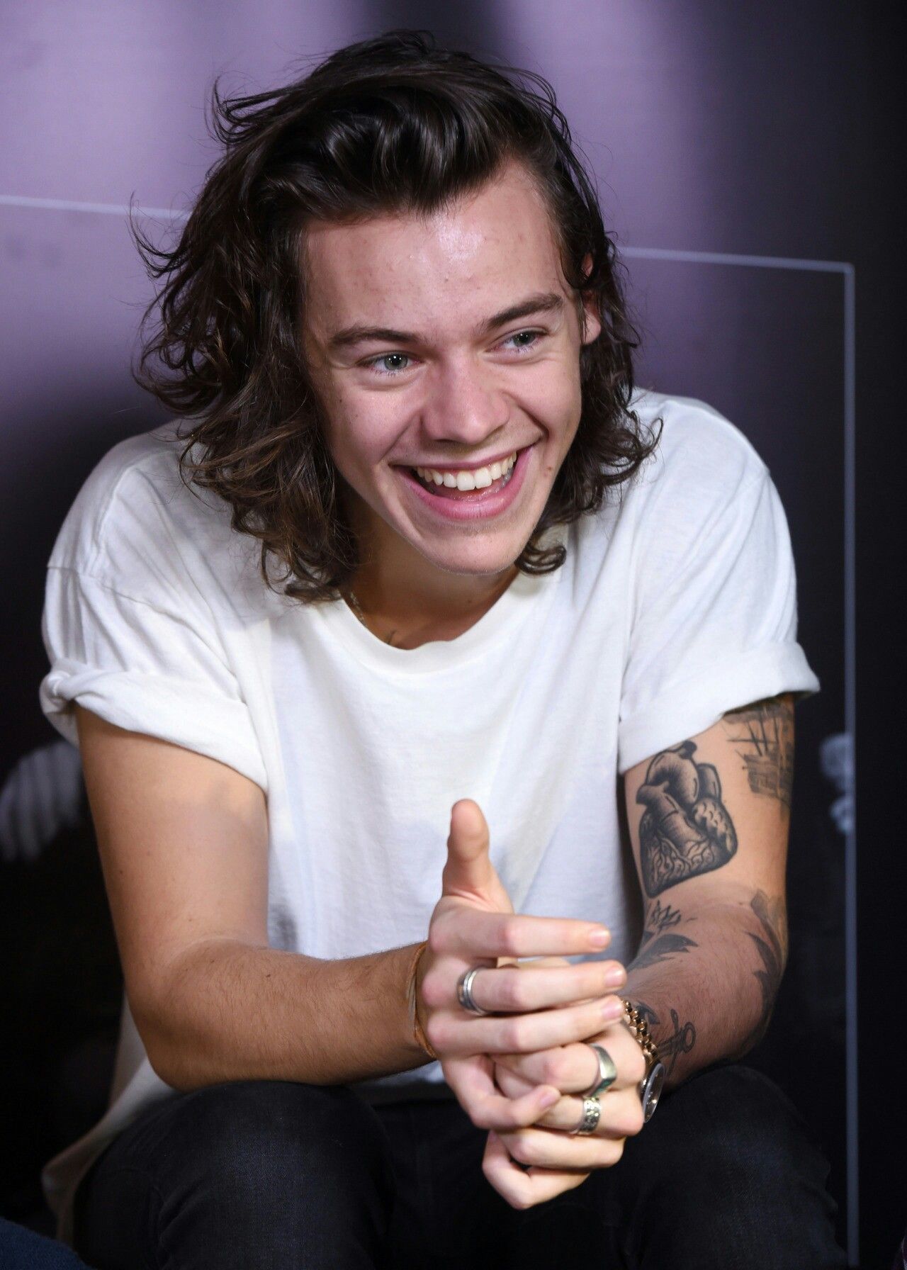 Pin By Majida Liaqat On Harry Styles Haircuts For Men Long Hair Styles Men Tapered Haircut