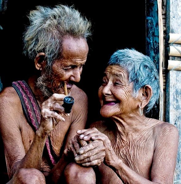 Les Vieux Amoureux Humour Actualites Citations Et Images Gens Heureux Vieux Couples Visage Les Vieux Amoureux Humour Actualites Citations Et Images Gens Heureux Vieux Couples Visage