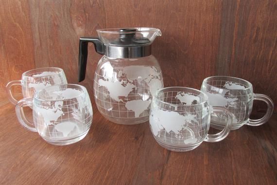 Vintage 1970s Nestle Globe Coffee Pot and Glass Mugs, Vintage Kitchenware, Retro Diner Decor, World Map Pitcher Cups Set, Coffee Bar #retrodiners