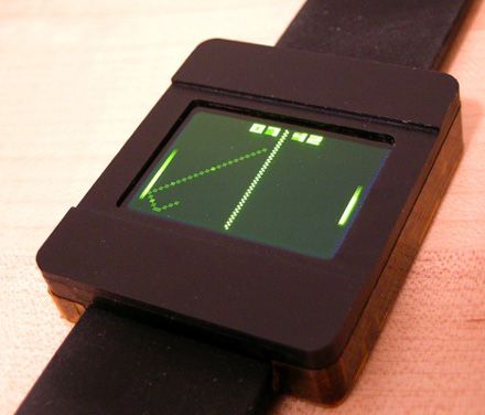 DIY wristwatch touts OLED display, plays Pong #coolelectronics