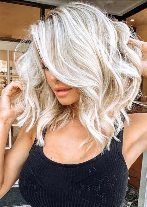 Darn Cool Mittellange Frisuren für dünnes Haar