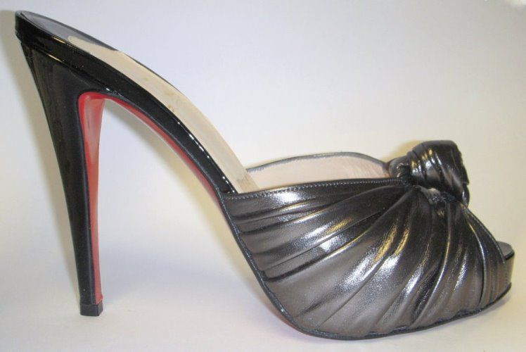 louboutin mules nero louboutin mules nero