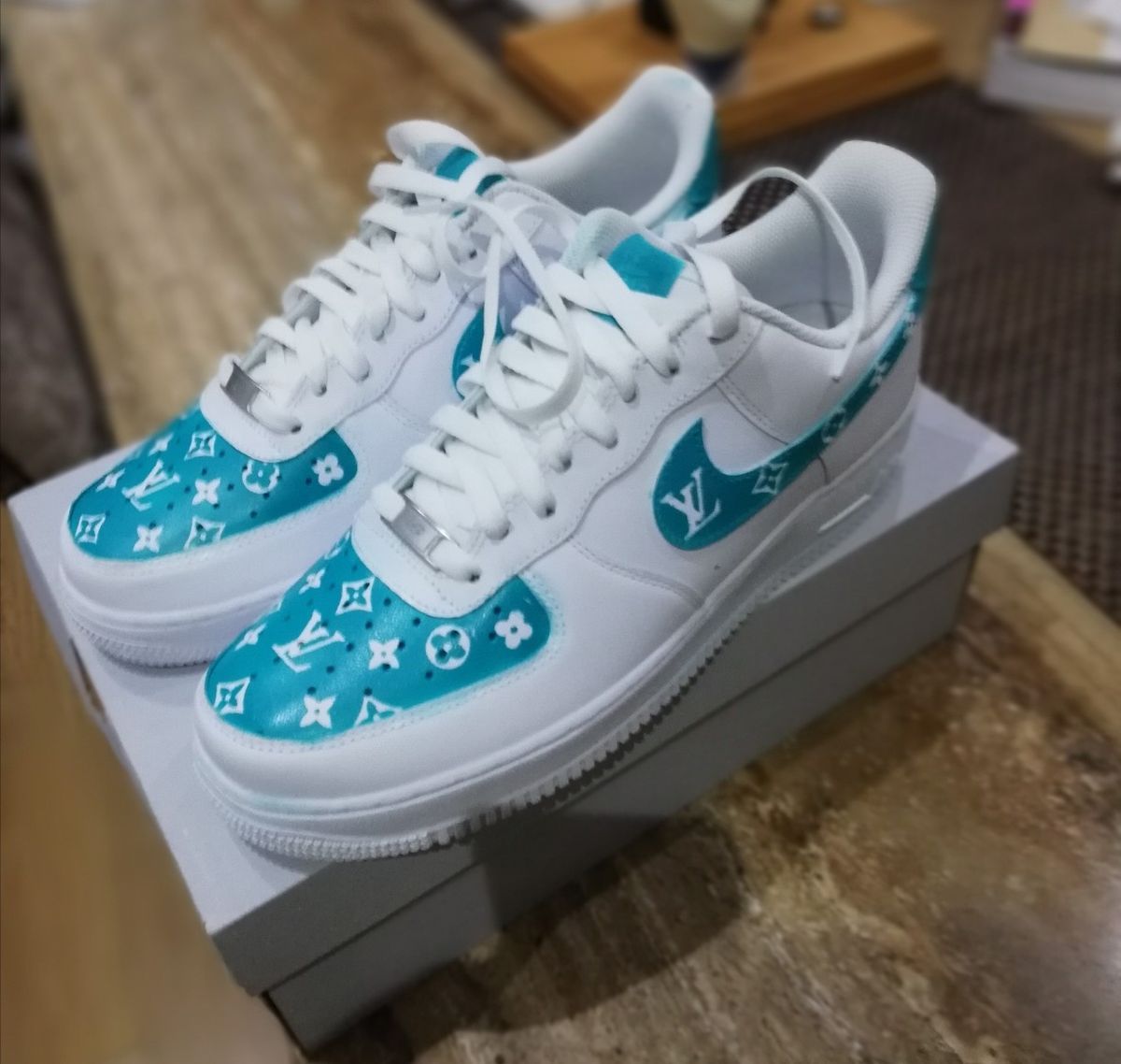 supreme louis vuitton nike air force 1