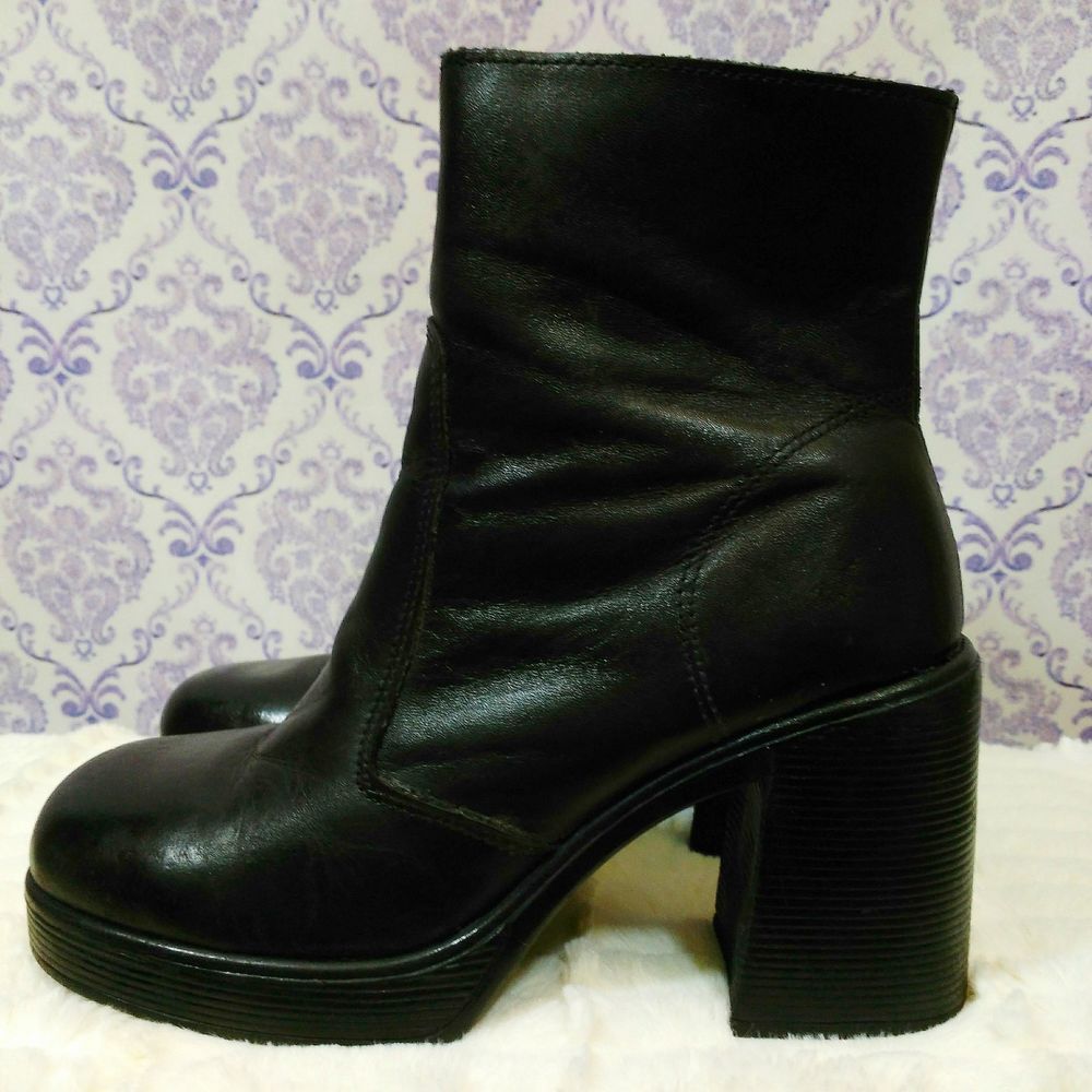 90s black ankle boots 90s black ankle boots