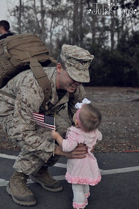These Pictures Make Me So Happy Fotos De Pareja Militar Amor Militar Amor Militar Frases These Pictures Make Me So Happy Fotos De Pareja Militar Amor Militar Amor Militar Frases
