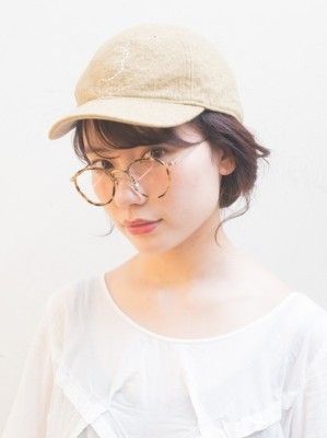 女性のキャップが大流行 髪が乱れにくい帽子アレンジ ヘアジュエリー 女性 ヘアアレンジ 女性のキャップが大流行 髪が乱れにくい帽子アレンジ ヘアジュエリー 女性 ヘアアレンジ