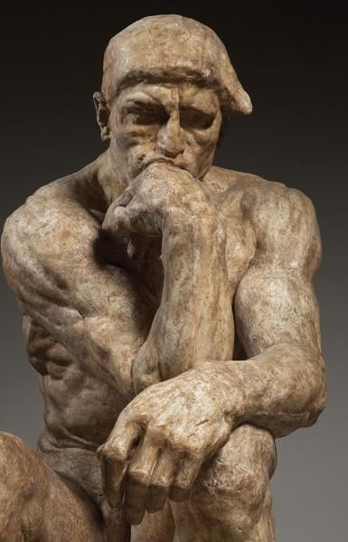 het beroemdste beeld van rodin, hier uitgevoerd in gips: 'de denker