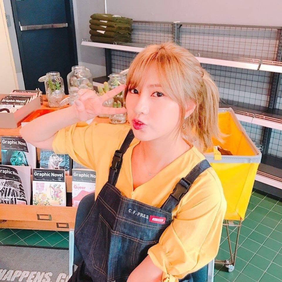 oh ha young apink 180630 kpop girls oh hayoung girl group oh ha young apink 180630 kpop girls oh hayoung girl group