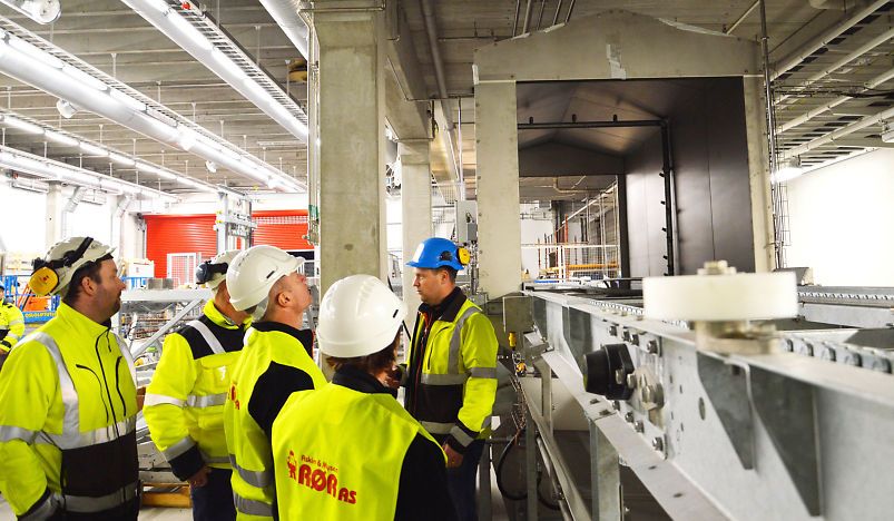 Askim & Mysen Rør i mål med rekordoppdrag: Etter en kort og effektiv byggeperiode står Europas mest moderne matfabrikk, Nortura Hærland, klar til full produksjon i Indre Østfold. Rørjobben i prosjektet, til en verdi av nærmere 60 millioner kroner, er utført av Askim & Mysen Rør AS. Good News, Fashion, Modern, Moda, Fashion Styles, Fashion Illustrations