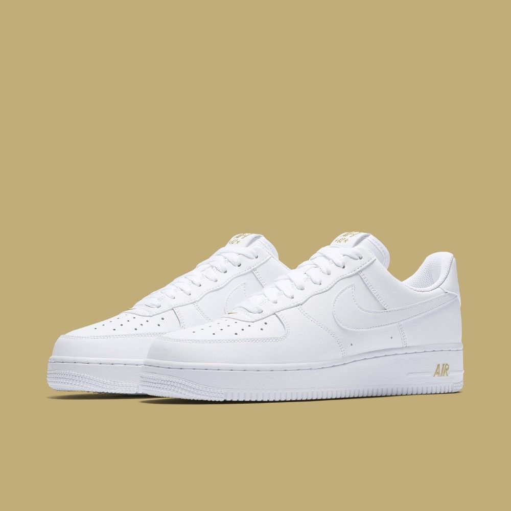 how to clean air force 1 shoes