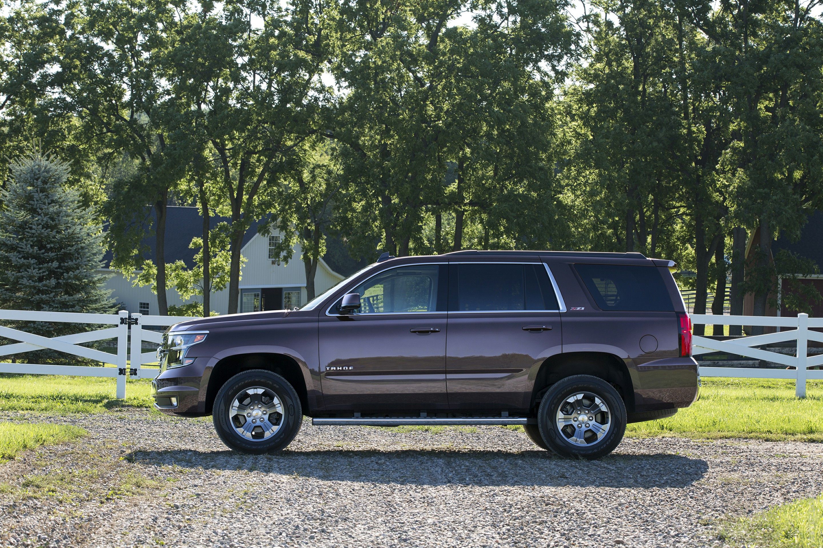 2015 Tahoe On 26s White 2015 Tahoe Interior Chevy Tahoe