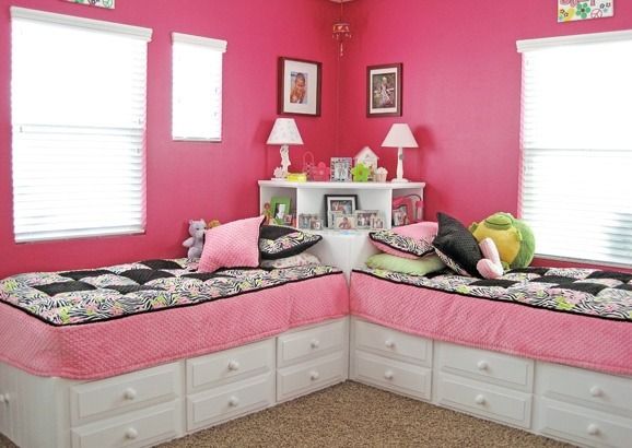 Home Decor Great Idea For 2 Beds In 1 Room Use Square Table Home Decor Great Idea For 2 Beds In 1 Room Use Square Table
