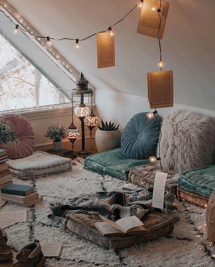 Secret magical room in 2020 Cozy room, Room decor, Chill room