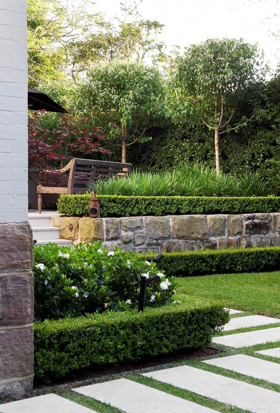 35 Cute Garden Sign Ideas To Make Your Yard More Inviting