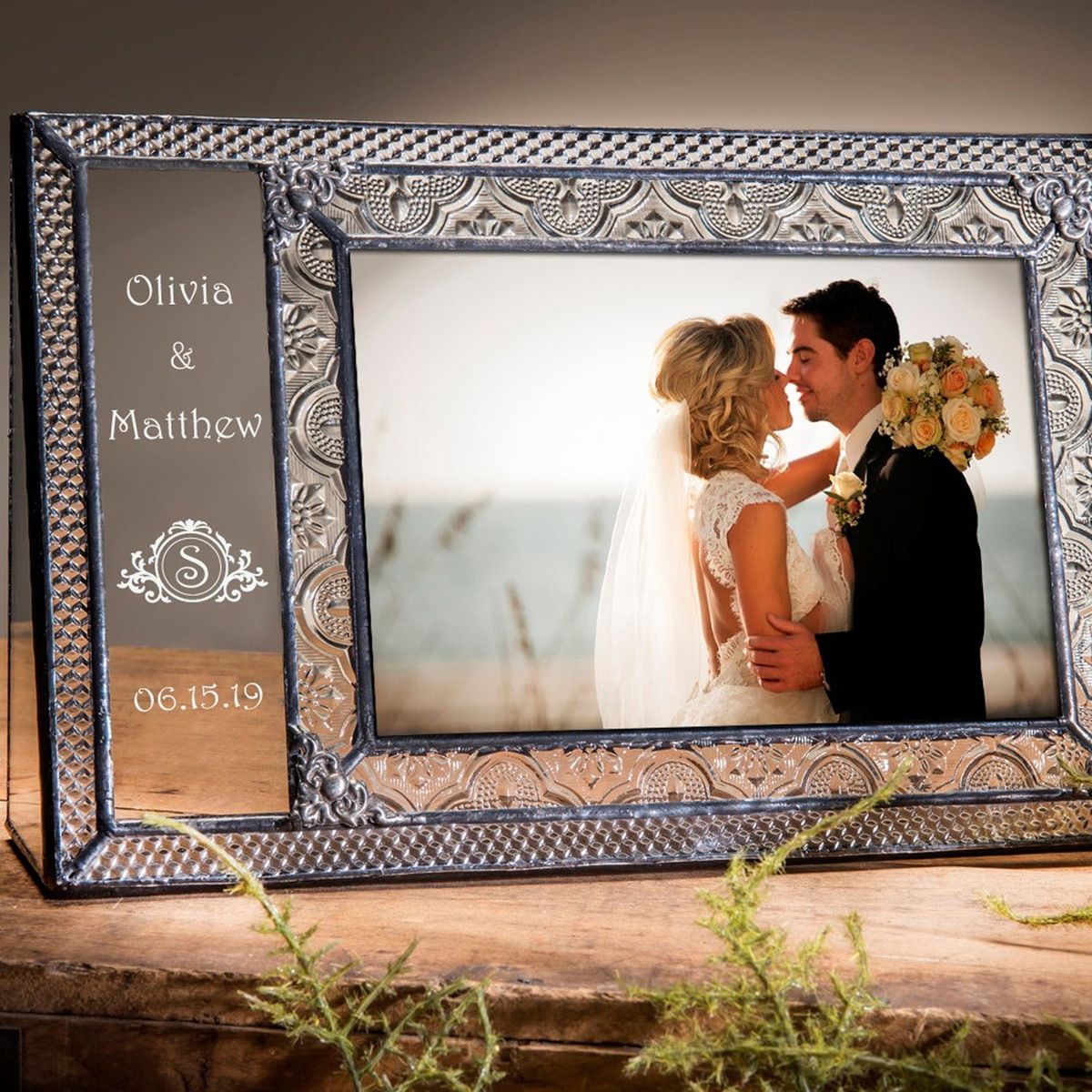 Wedding Monogram Personalized Engraved 4x6 Horizontal Picture Frame Frame Decorative Night Lights Picture Frames