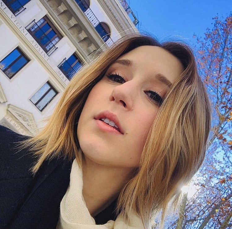 Pin By Karla On Taissa Farmiga American Horror Story Vera
