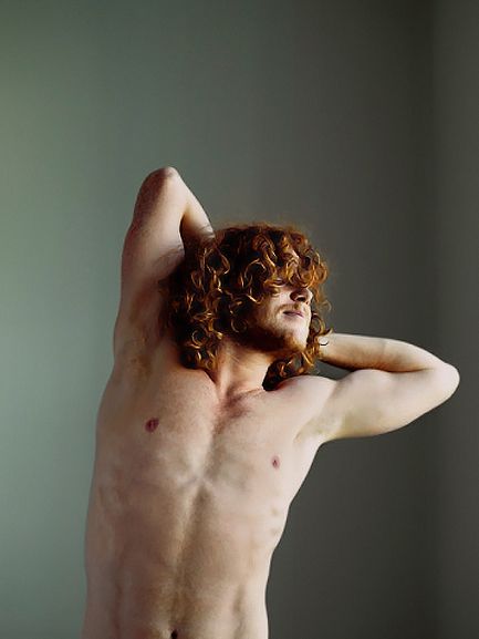 nude-male-redhead-with-freckles