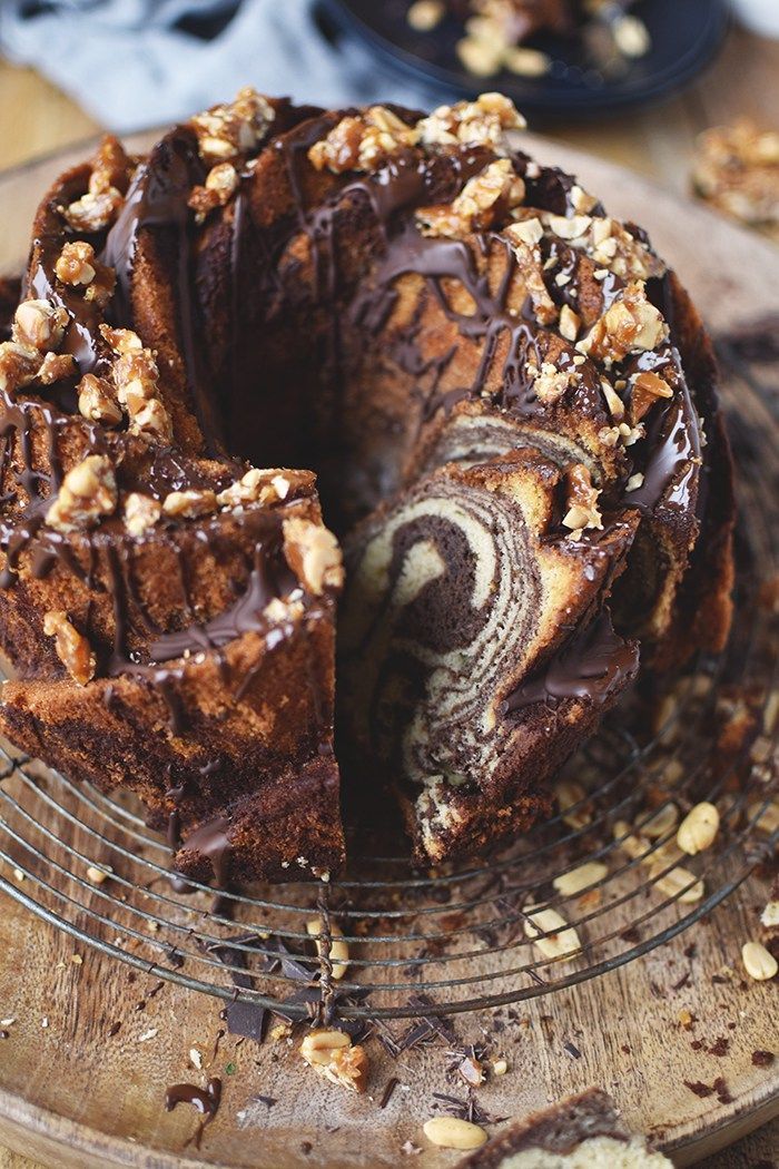 Erdnussbutter-Brownie-Gugelhupf: ein Klassiker im Erdnussgewand ⋆ Knusperstübchen
