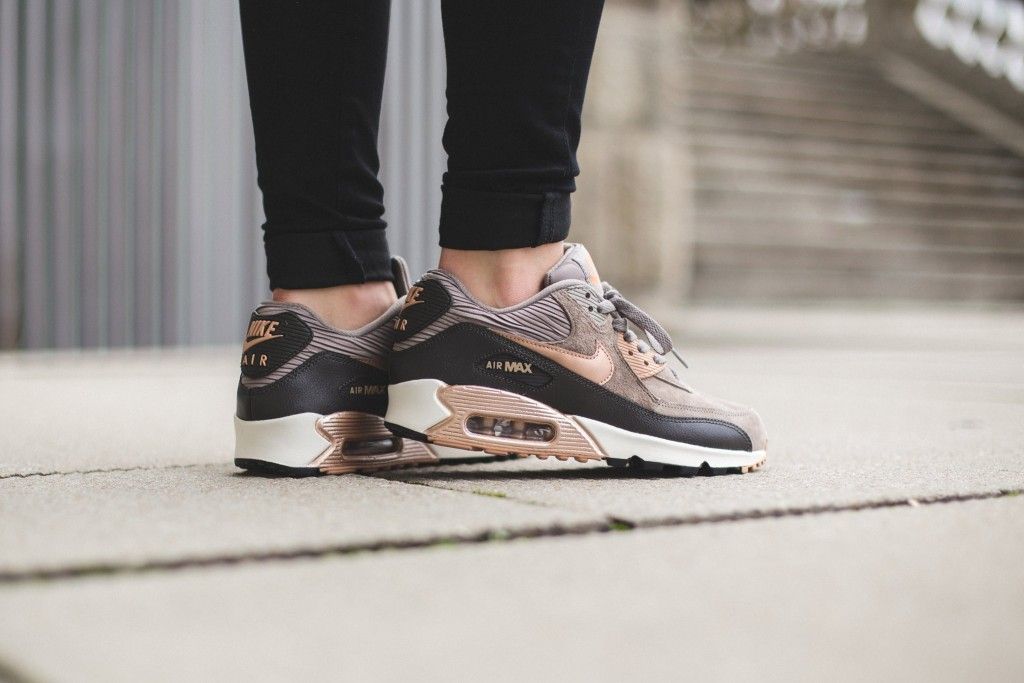 Nike Wmns Air Max 90 Leather 'Iron/Metallic Red Bronze-Dark Storm ... Nike Wmns Air Max 90 Leather 'Iron/Metallic Red Bronze-Dark Storm ...