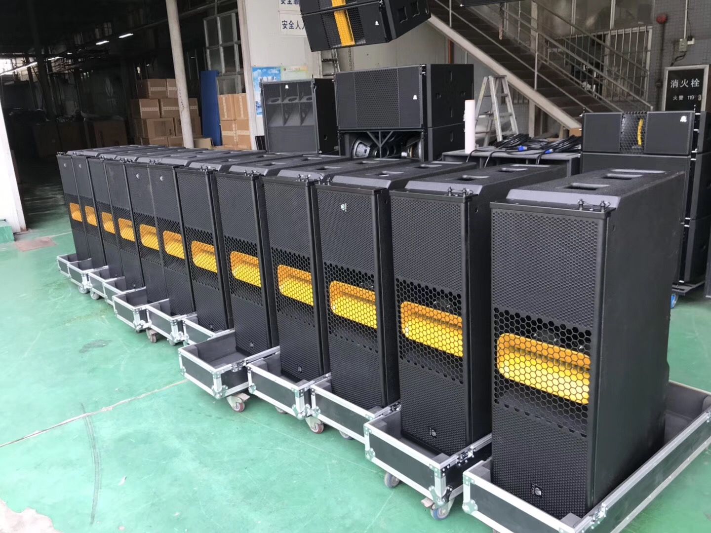 TPA TP 960 dual 12'' line array speaker Stage Sound