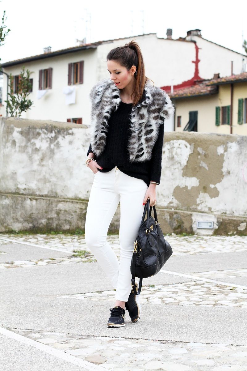 pantaloni nike con striscia pantaloni nike con striscia