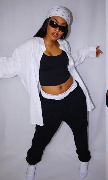Y2K Clothing Accessories Y2K Wave 2000s Fashion Inspiration y2k-clothing-accessories-y2k-wave-2000s-fashion-inspiration