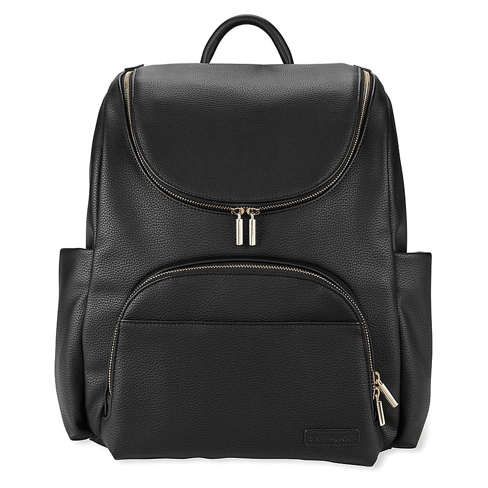 Skip*hop Evermore 6-In-1 Diaper Backpack Set In Black - SKIP*HOP's Evermore is the diaper backpack that does it all. Combining ultimate function with soft vegan leather, this luxe diaper bag boasts a matching pouch, sanitizer holder and pacifier pocket so all your essentials are ready to go. Diaper Backpack, Backpack Straps, Backpack Bags, Fashion Backpack, Diaper Bags, Black Backpack, Leather Backpack, Skiphop Diaper Bag, Vegan Leather