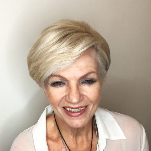 26 Best Short Haircuts for Women Over 60 to Look Younger