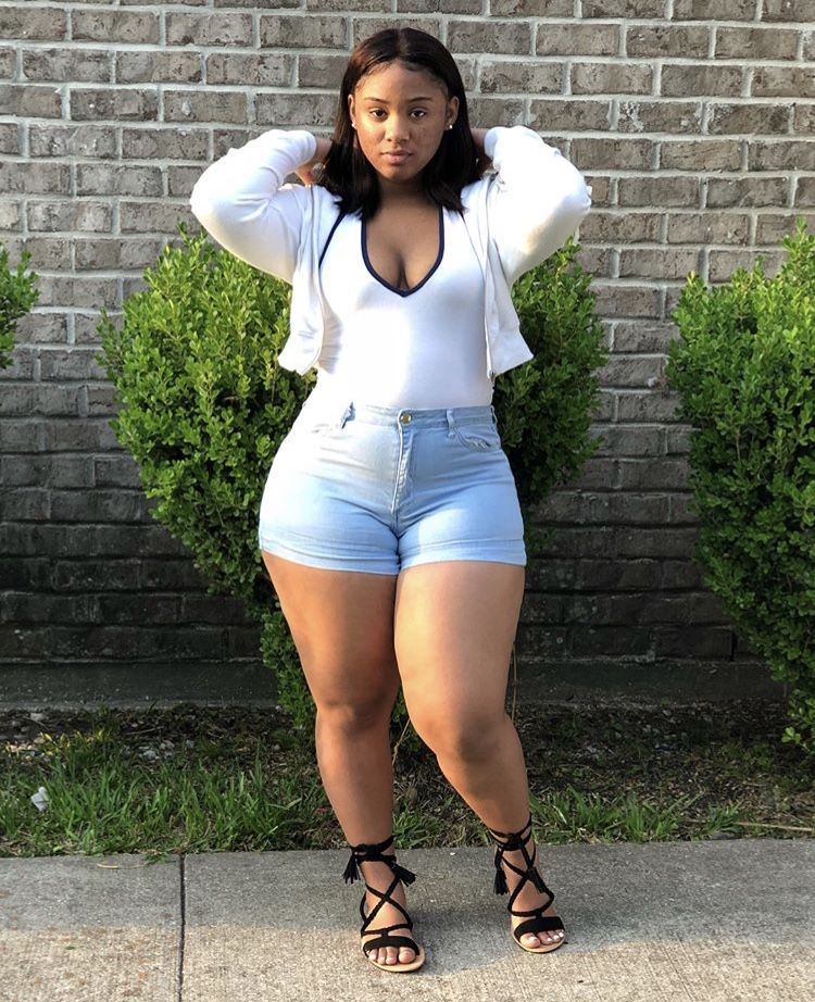 Black Women With Thick Thighs