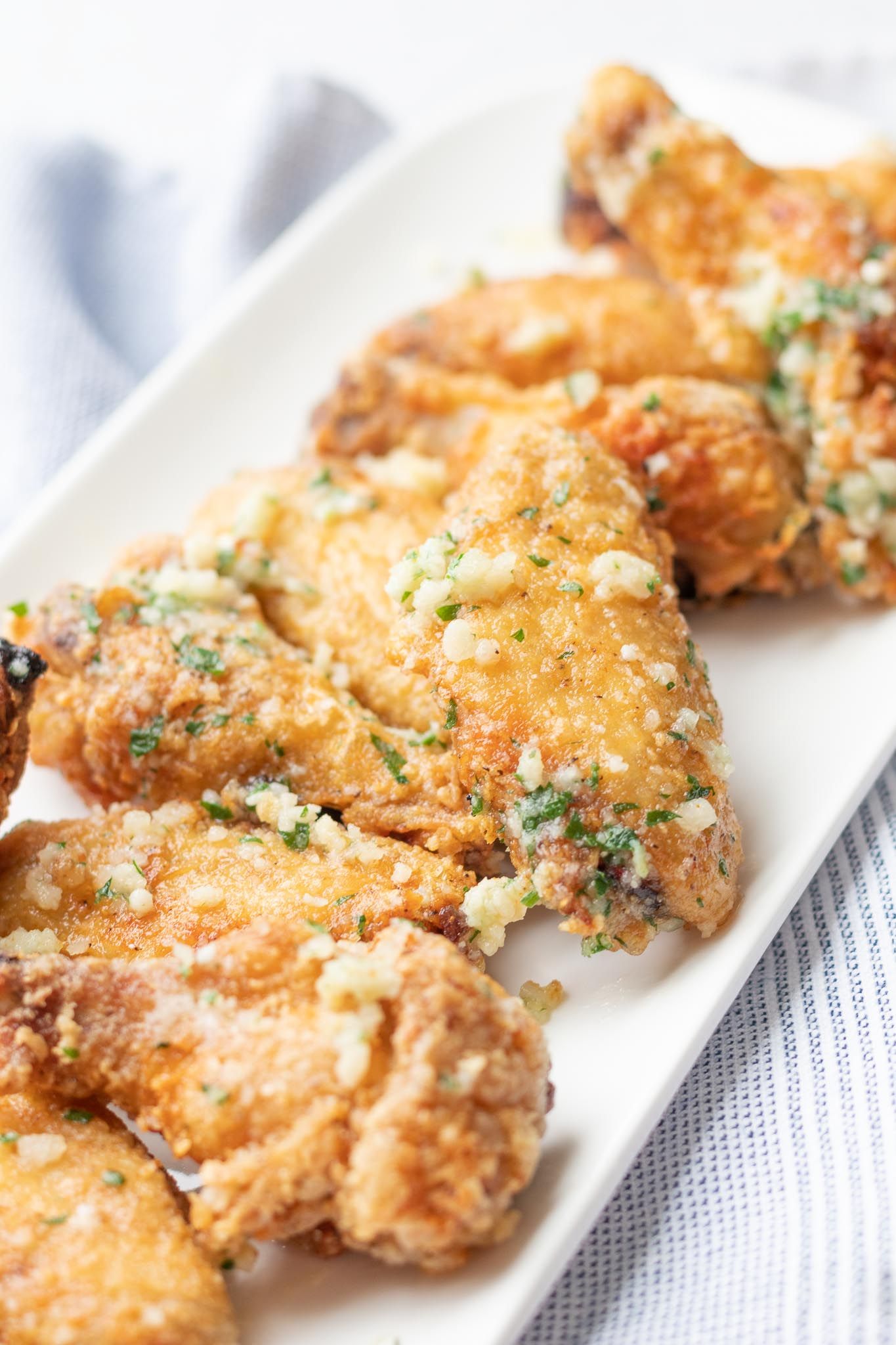 Crispy Garlic Parmesan Chicken Wings Artofit crispy-garlic-parmesan-chicken-wings-artofit