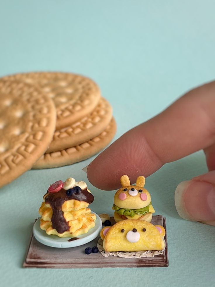 Miniature breakfast set, dolls, scale 1:12 - Etsy. Suitable for playing with Barbie dolls, decorating your dollhouse or adding to your collection. On the tray there was a plate with pancakes in the shape of bears and other cute sweets. If you want to know more, follow the link Breakfast Set, How To Make Cookies, Chocolate Chip Cookies, Gingerbread Cookies, Barbie Dolls, Doll House, Tray, Miniatures, Sweets