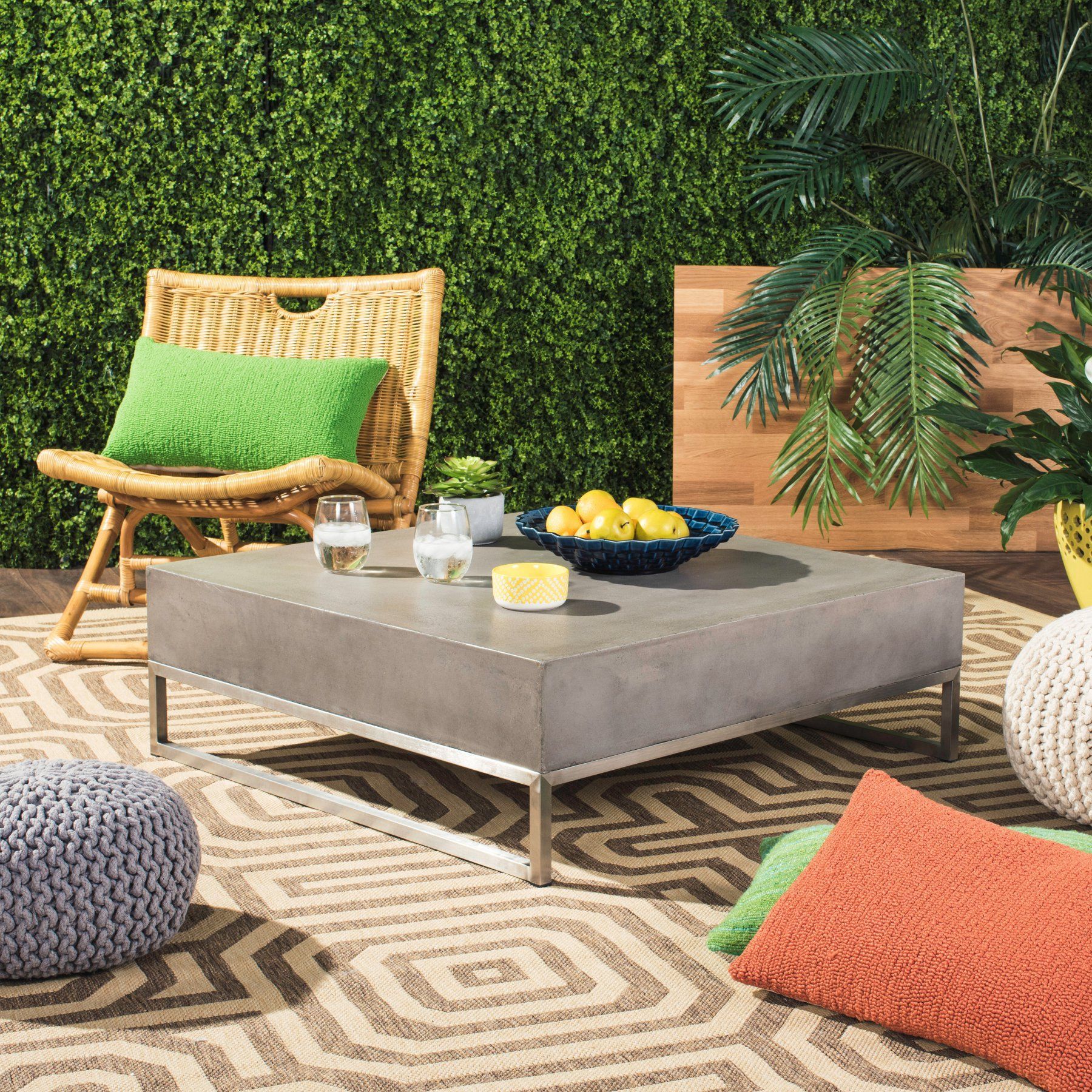 Safavieh Eartha Indoor Outdoor Coffee Table Vnn1017A Safavieh Eartha Indoor Outdoor Coffee Table Vnn1017A