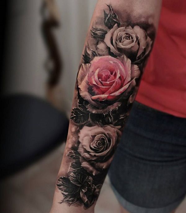 The meaning of roses varies by colors. Red roses represent Love, Beauty, Romantic Love, and yellow roses express joy, and friendship, while a dark red rose stands for unconscious beauty and black rose symbolizes death and passing away. It can also be the beginning of new things, a journey into unexplored territory. Rose tattoos often appear together with other object, representing integrated meanings. Here we have a careful collection to showcase 50+ fabulous rose tattoo designs by different ar Rose Tattoos For Women, Tattoo Designs For Women, Tattoos For Guys, Henna Designs, Amazing Tattoos For Women, Cover Up Tattoos For Women, Rosa Tattoos, Star Tattoos, Maori Tattoos