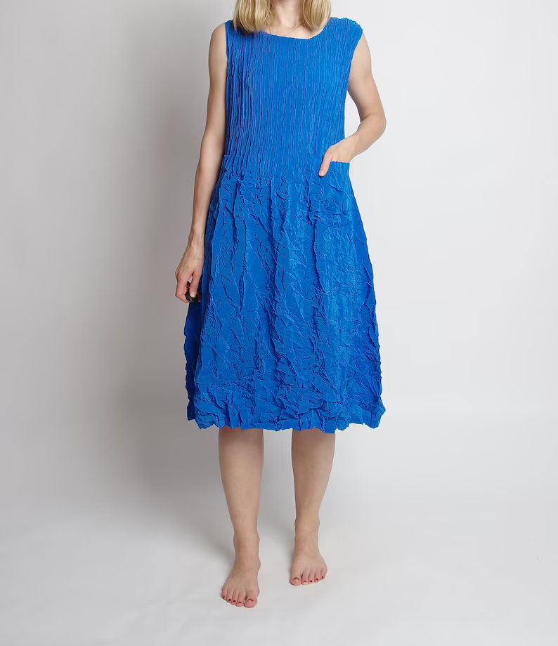 Alquema smash pocket dress Avant garde blue casual fit frock | Etsy Avant Garde Dresses, Sleeveless Dress, Midi Dress, Silk Headband, Fashion Outfits, Fashion Trends, Style Fashion, Rolled Hem
