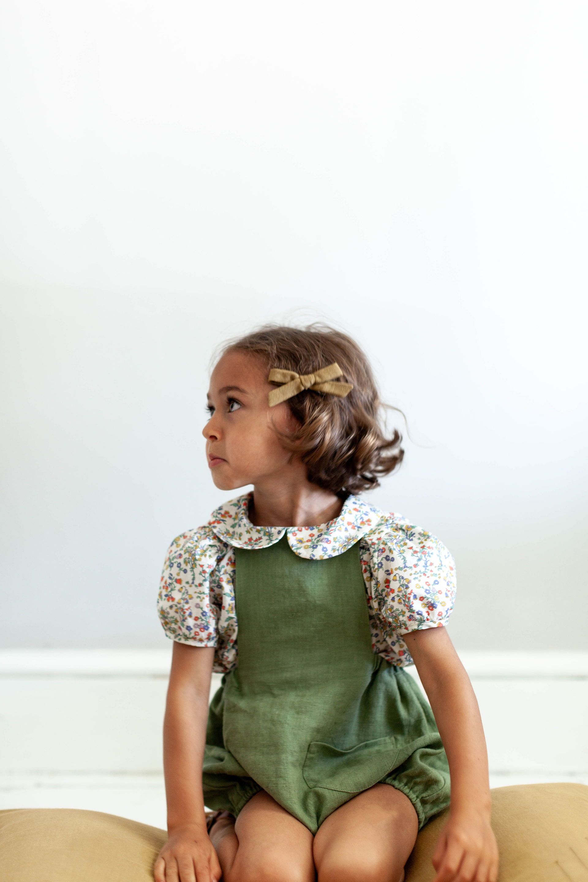 New collection from Soor Ploom made in Brooklyn. #modeenfant #style #kidsstyle #styleforkids #kidswear #kidsoutfit #outfitforkids #kidsinspiration #fashionforkidsinspiration Little Girl Fashion, Toddler Fashion, Stylish Kids Fashion, Blouse Liberty, Outfits Niños, Kid Styles, Kind Mode, Kids Wear, Cute Kids