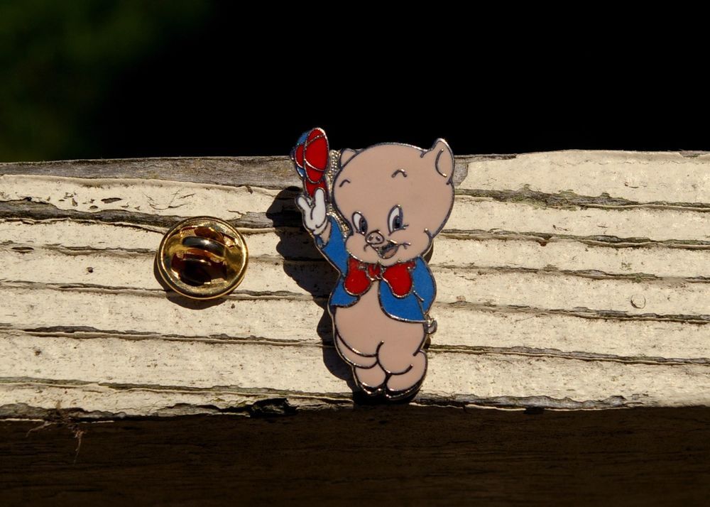 PORKY PIG LAPEL PIN