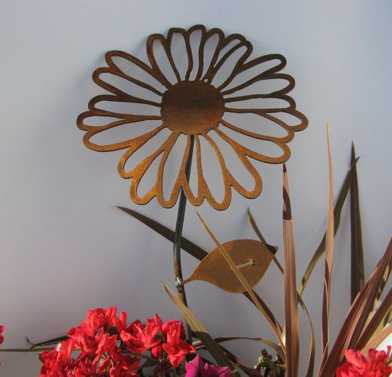 Large Rusty Metal Daisy Single Flower Stake By On Etsy Large Rusty Metal Daisy Single Flower Stake By On Etsy
