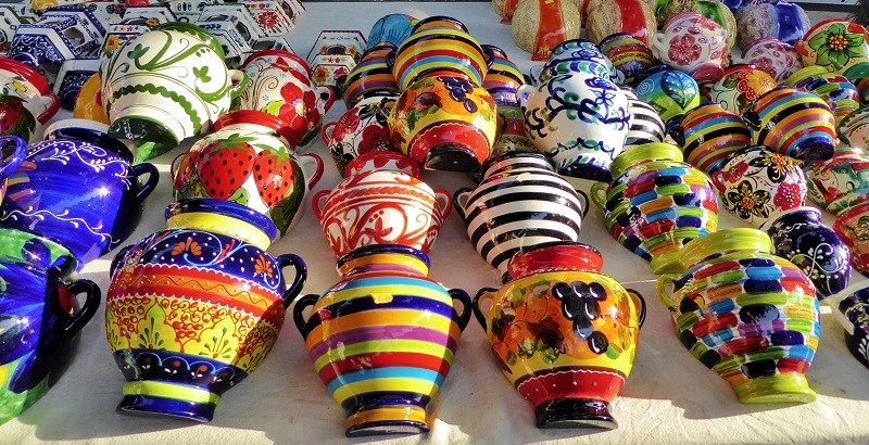 Spanish Ceramics And Pottery What To Buy In Spain Souvenirs Gifts Spanish Ceramics And Pottery What To Buy In Spain Souvenirs Gifts
