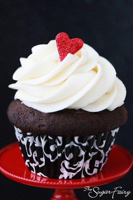 black white red cupcakes
