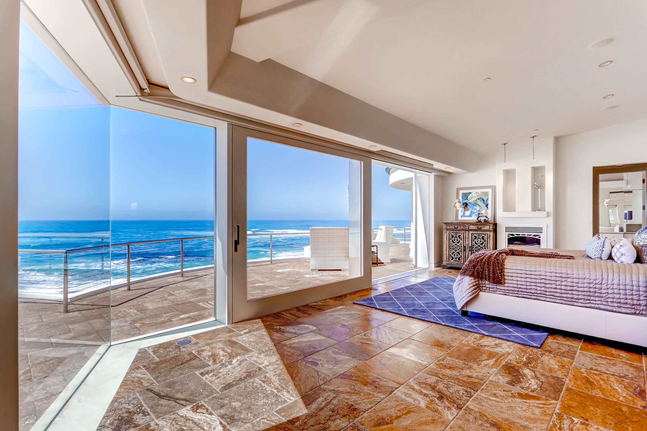 This 26 6 Million Home Is One Of Only Ten On The Beach In La Jolla A Beach House In La Jolla California Is For 26 6 Million Photos Architectural Digest