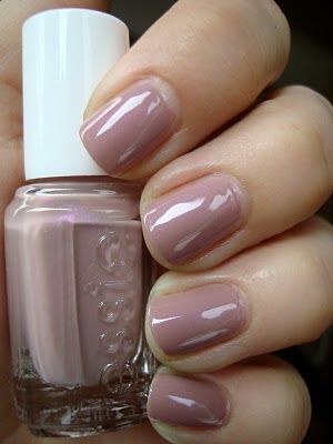 Such A Pretty Pinky Nude Essie Demure Vixen Make Up Hair And Such A Pretty Pinky Nude Essie Demure Vixen Make Up Hair And