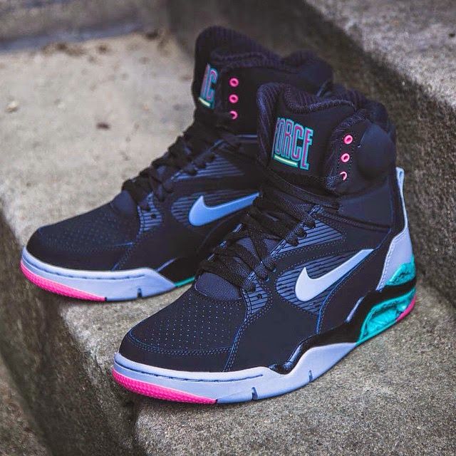 Nike Air Command Force in Black Wolf Grey Hyper Jade Nike Air Command Force in Black Wolf Grey Hyper Jade