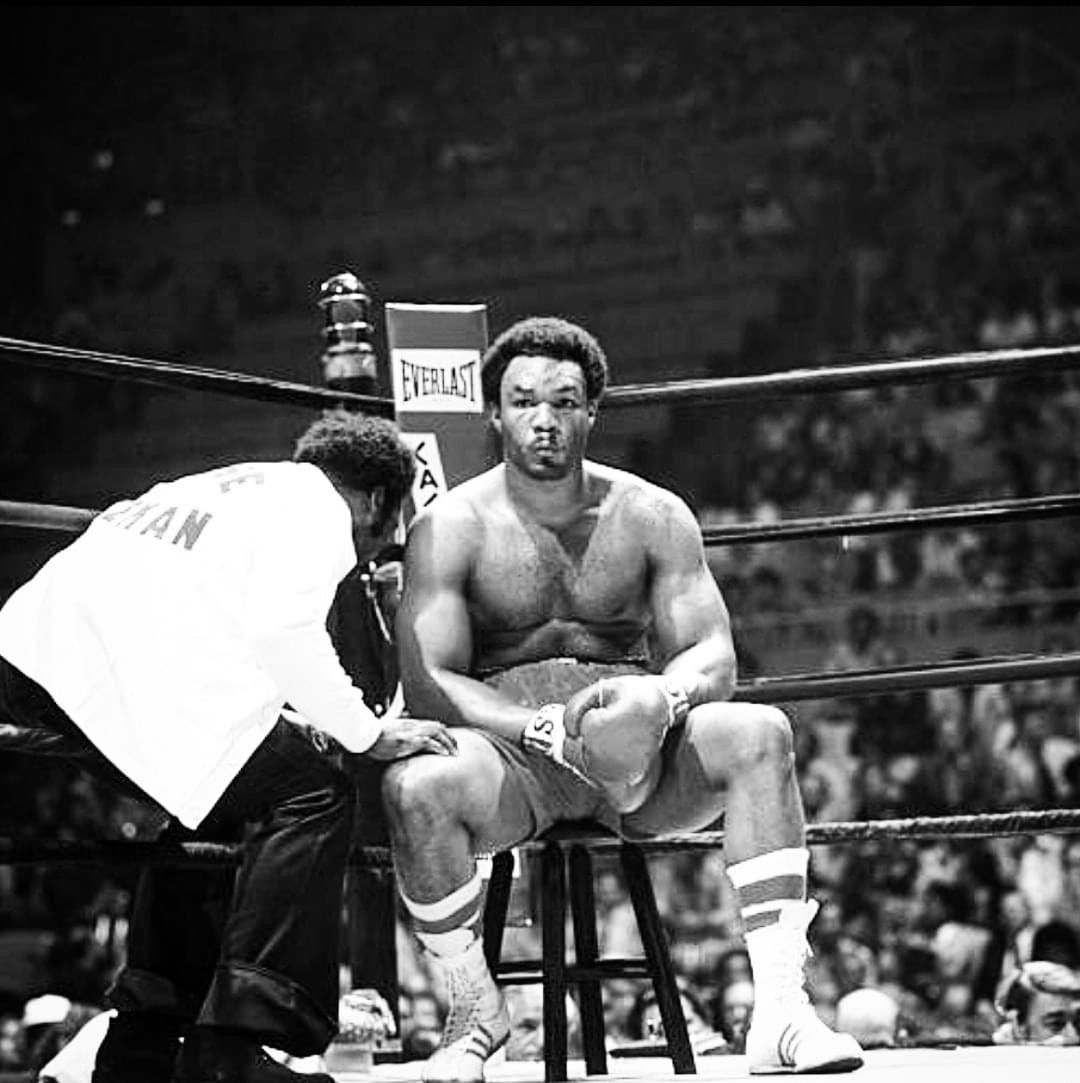 George Forman | Boxing images, Boxing history, George foreman