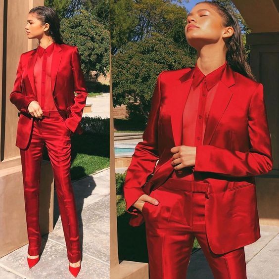 #ZENDAYASTYLE #CELEBRITYSTYLE #BLACKGIRLMAGIC #outfitideas #falloutfitideas #fallinspiration #falloutfits2019 #falloutfits #falloutfitsinspiration #womensfashion #falltrends2019 #falltrends Zendaya Outfits, Zendaya Style, Mode Outfits, Fall Outfits, Zendaya Suit, Suit Fashion, Fashion Looks, Fashion Outfits, Fashion Goth