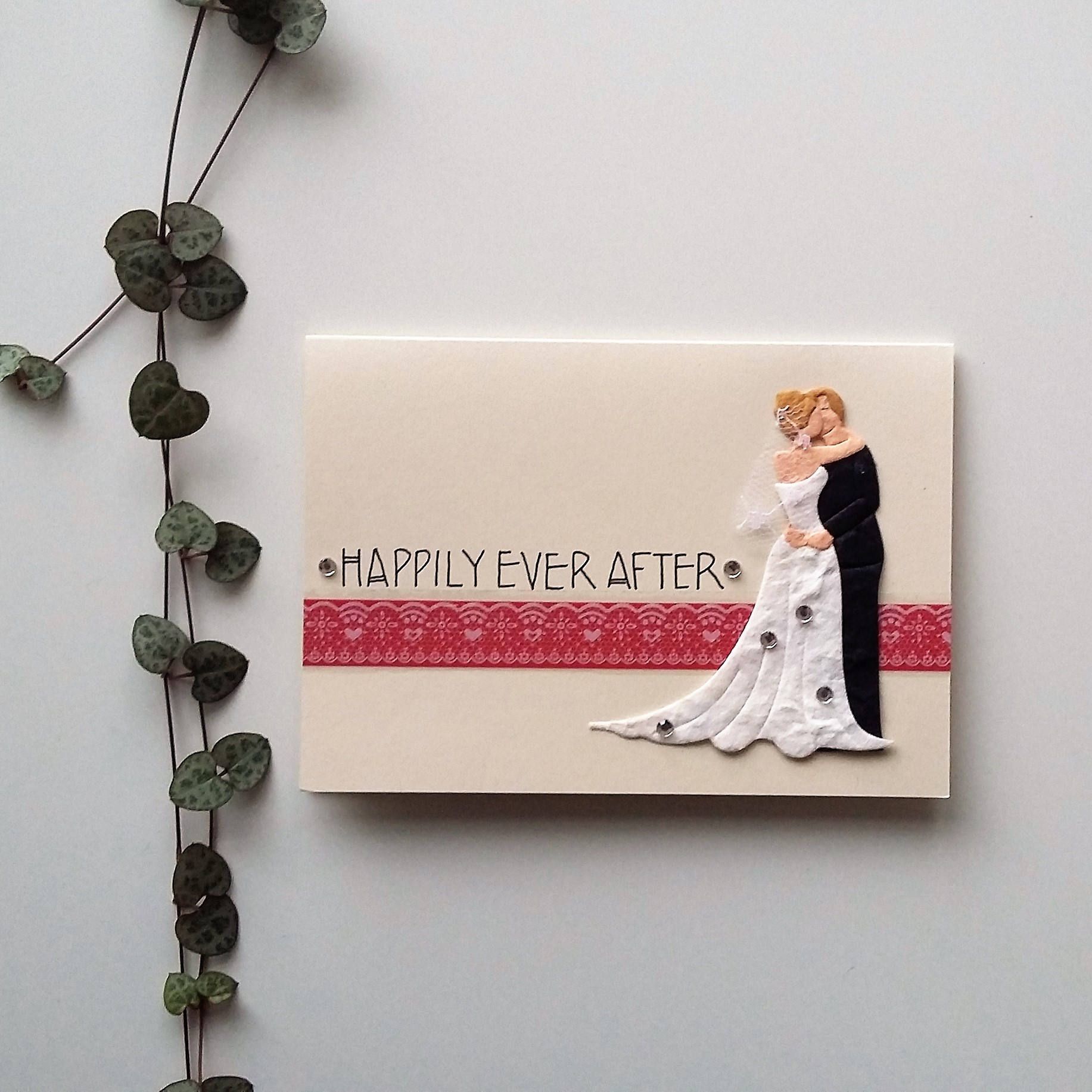 Download Wedding congratulations Card - bride and groom. Happily ...