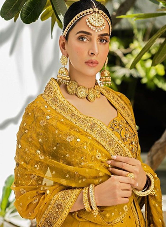 Saba Qamar s Enchanting New Photoshoot Celebrities Pakistani Actress saba-qamar-s-enchanting-new-photoshoot-celebrities-pakistani-actress