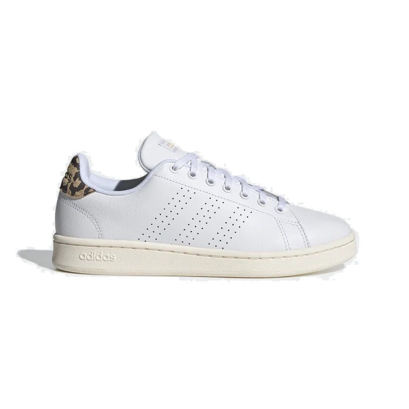 Adidas ADVANTAGE dames sneakers Als je op zoek bent naar een stijlstatement dat kan opvallen, dan zijn deze adidas-schoenen precies wat je nodig hebt. De neutrale print is perfect gecombineerd met de op tennis geïnspireerde uitstraling, die nooit uit de mode zal raken. Adidas dames schoenen De Cloudfoam Comfort inlegzool geeft je een comfortabel gevoel. De Cloudfoam-binnenzool in de tussenzool is gemaakt van traagschuim, dat zich kan aanpassen aan de vorm van de voet en uw stappen comfortabeler Adidas Advantage, Adidas Stan Smith, Golden Goose Sneaker, Adidas Sneakers, Shoes, Products, Fashion, Fashion Styles, Moda