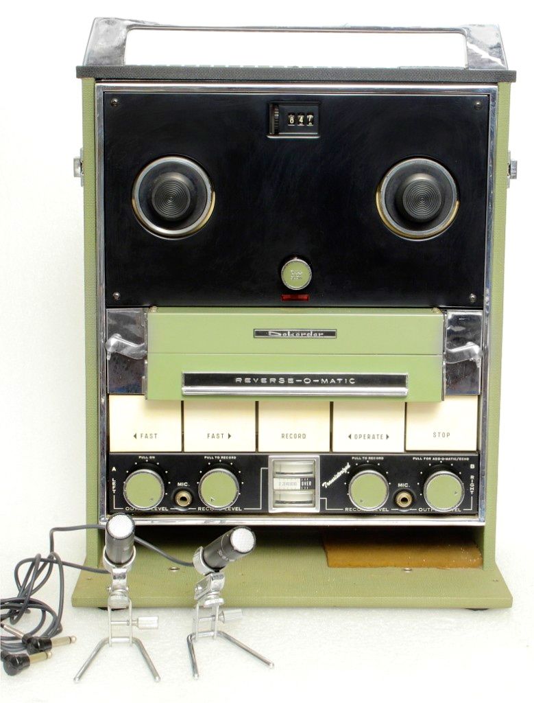 tapedeck recorder tapedeck recorder
