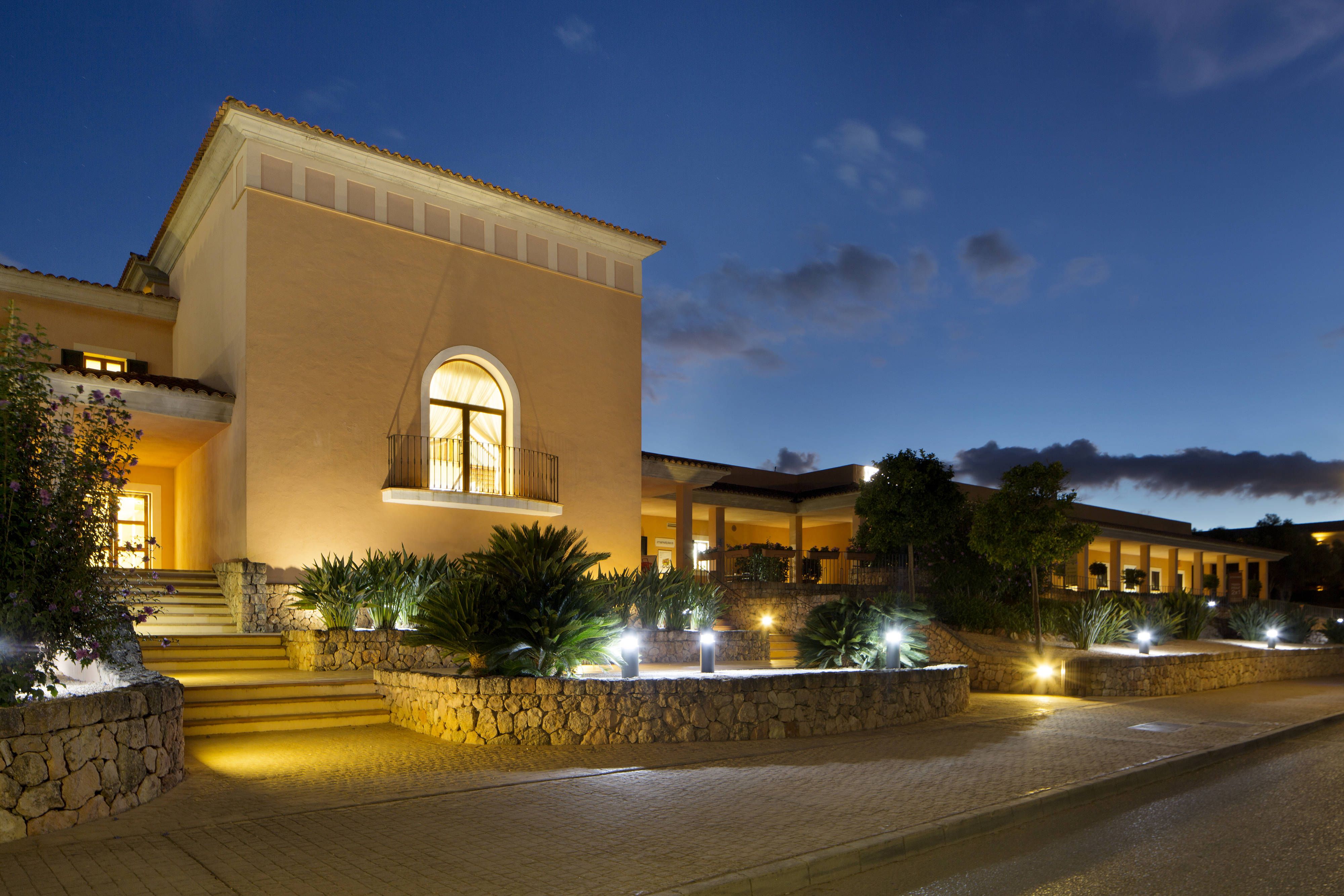 Marriott Club Son Antem Hotel sudarwebdesign